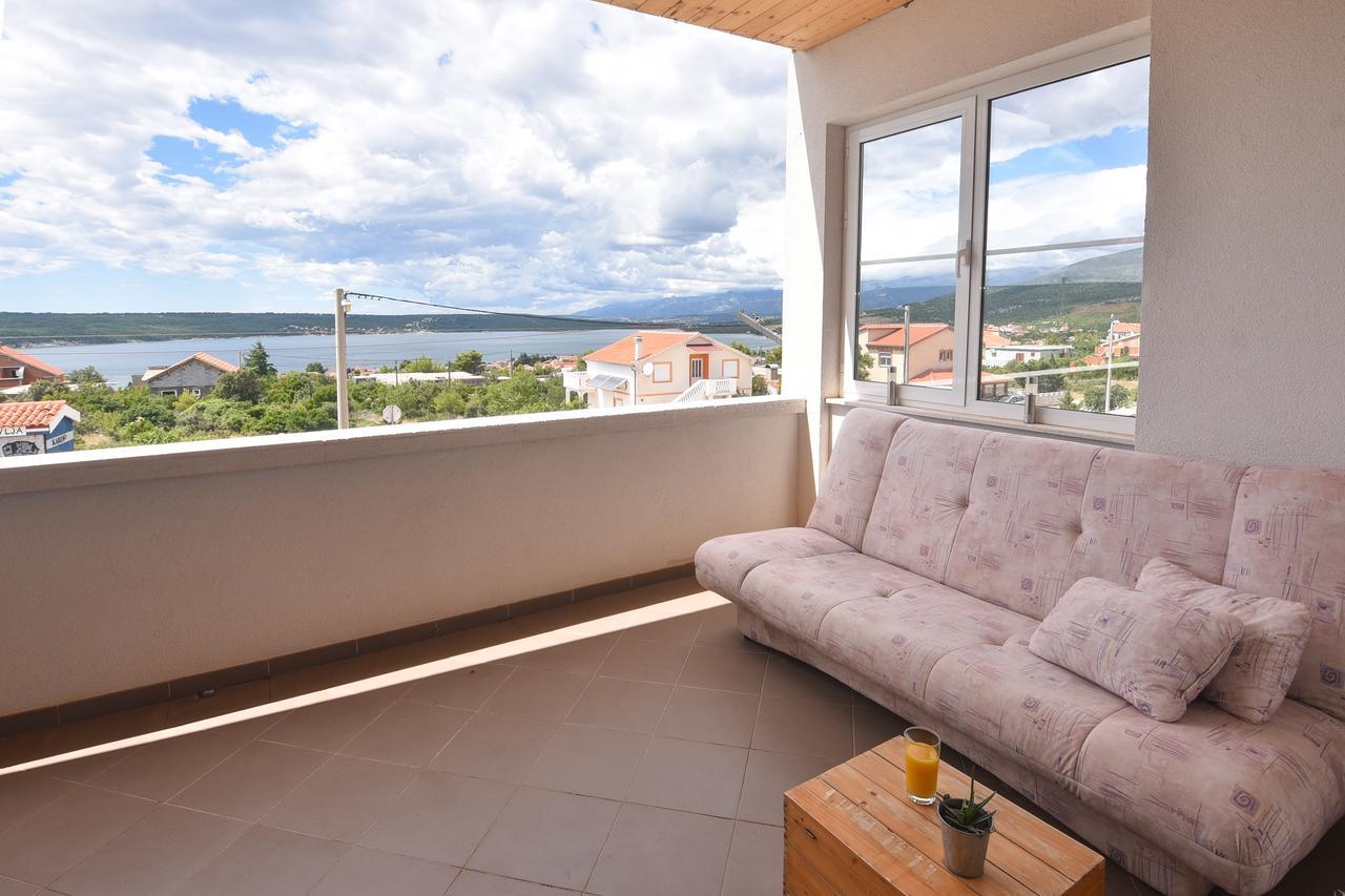 Apartment Larisa Горни Карин Екстериор снимка